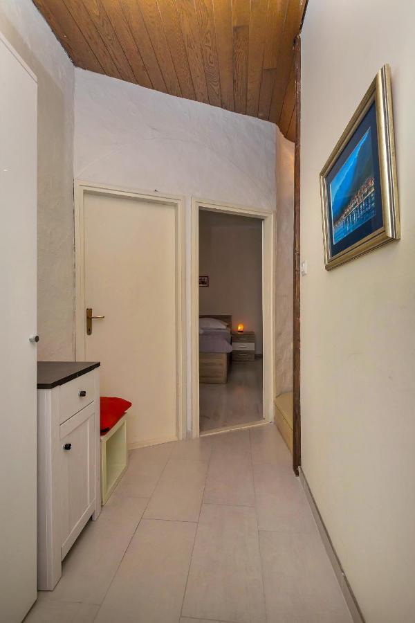 Apartman Montana, Town Centre Makarska Exterior photo
