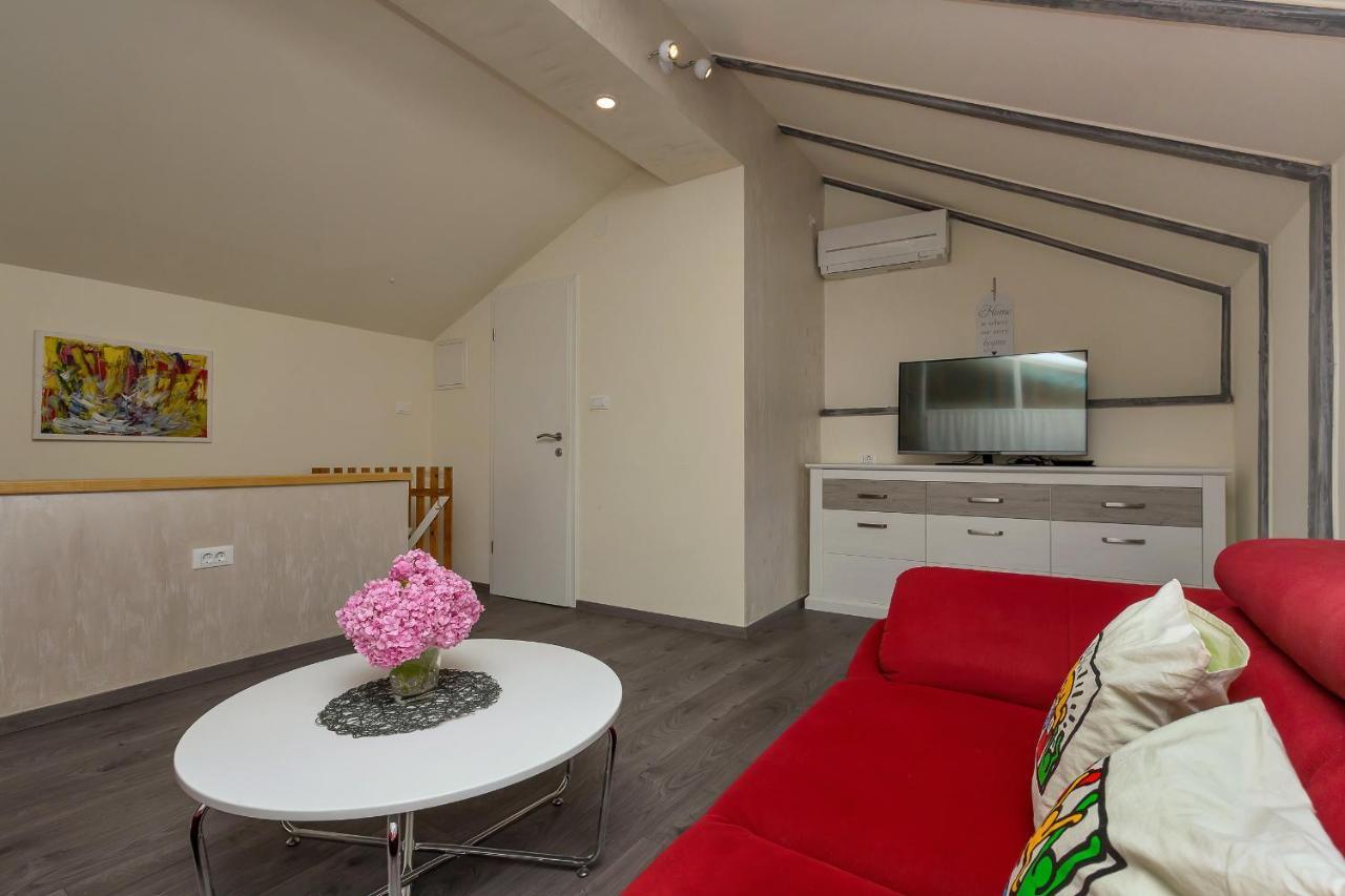Apartman Montana, Town Centre Makarska Exterior photo